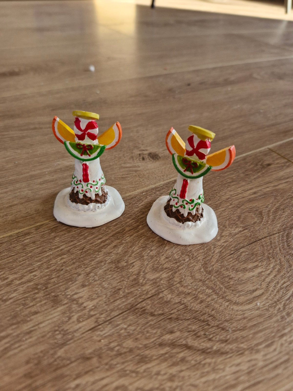 2 gingerbread engelen, Ophalen