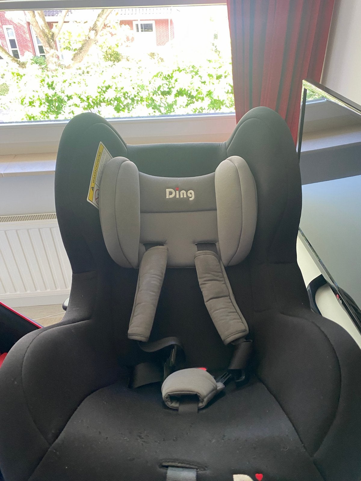 Ding autostoel 0-18 kg met zitverleiner als nieuw!, Kinderen en Baby's, Autostoeltjes, 0 t/m 18 kg, Ophalen, Overige merken, Gebruikt
