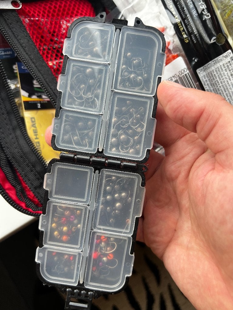 Foto 12 van MEGA UL Baars Set: SPRO Wallet + Keitech + Grote Partij