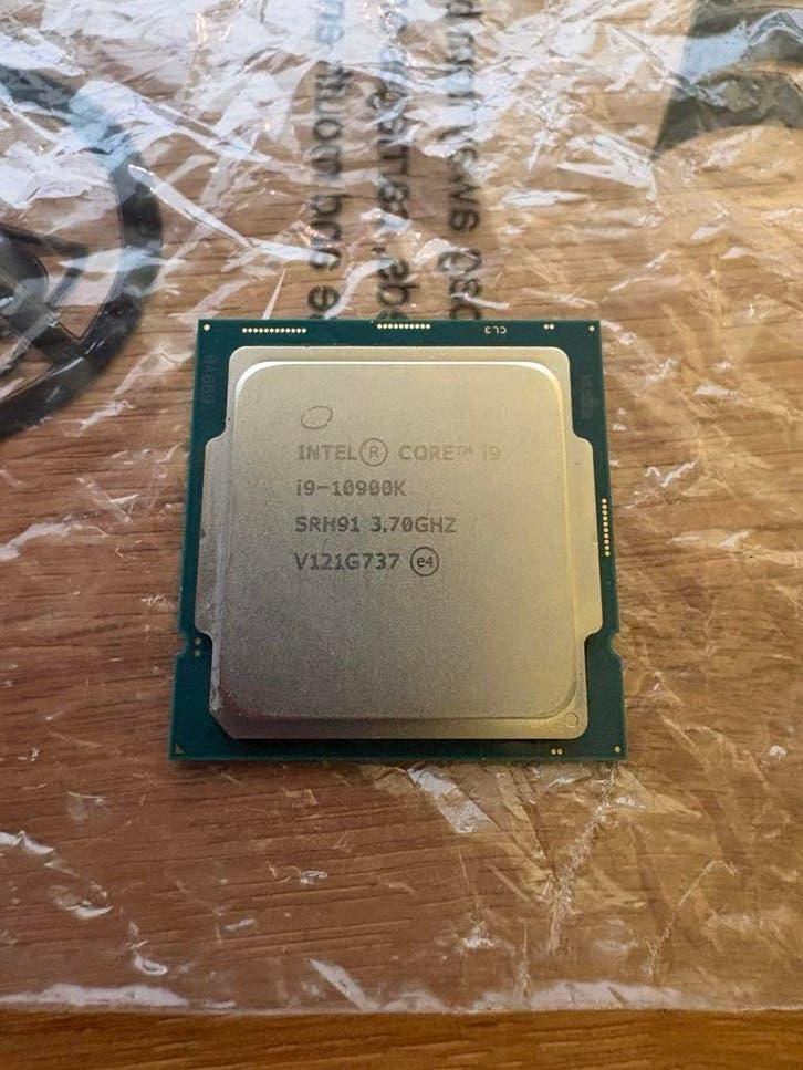 Intel Core i9-10900K Processor - Uitstekende Conditie, Computers en Software, Processors, Ophalen of Verzenden, Zo goed als nieuw