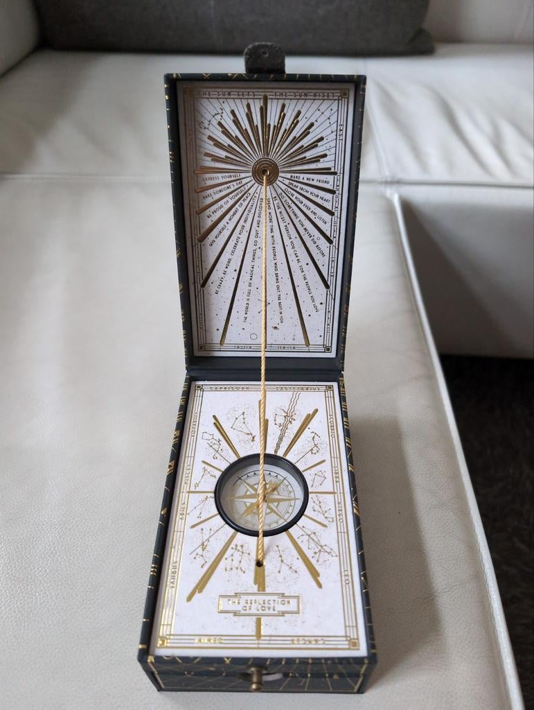 Tomorrowland Treasure Chest The Reflection of Love, Ophalen of Verzenden, Zo goed als nieuw