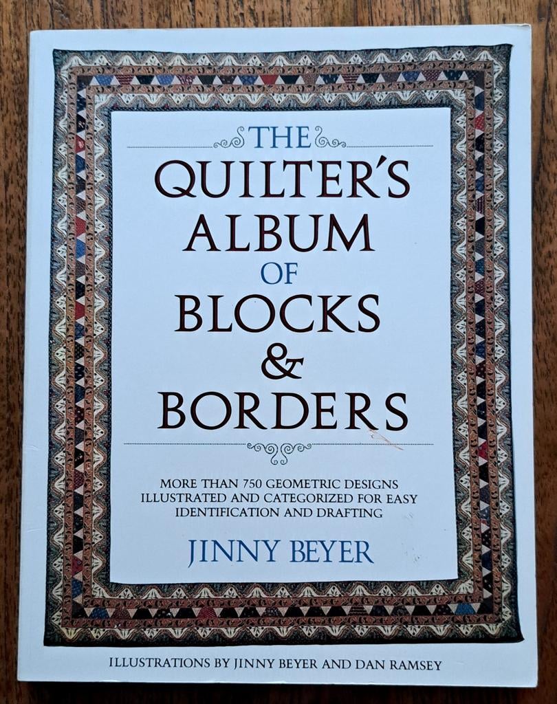 Quilters Album of Blocks and Borders - Jinny Beyer, Boeken, Nieuw, Ophalen of Verzenden, Jinny Beyer, Borduren en Naaien