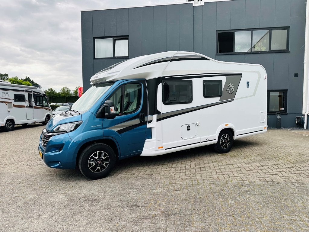 Knaus Sky Wave 650 mf 60 years edition, 6 tot 7 meter, Bedrijf, Sky Wave 650 mf 60 years edition, Knaus