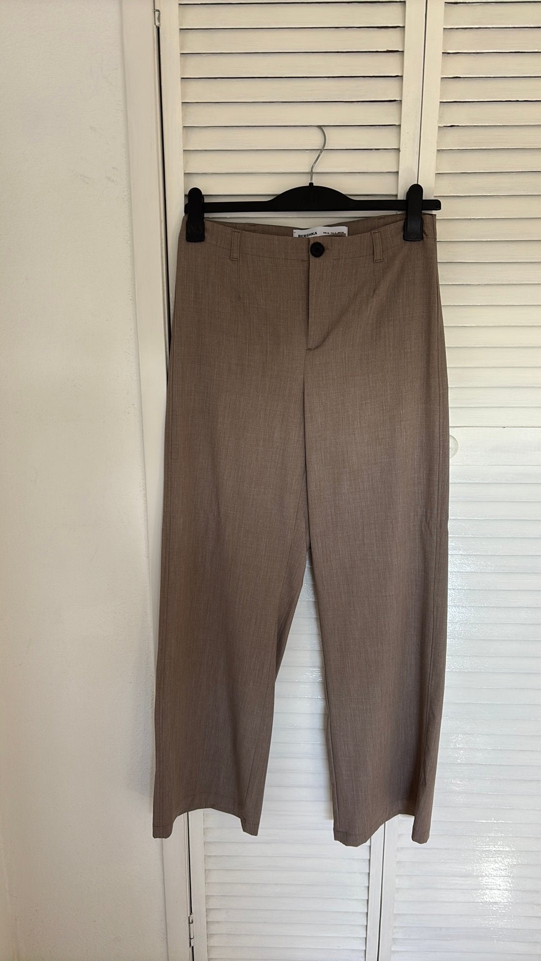 Bershka broek maat 40, Ophalen of Verzenden, Zo goed als nieuw, Maat 38/40 (M), Lang