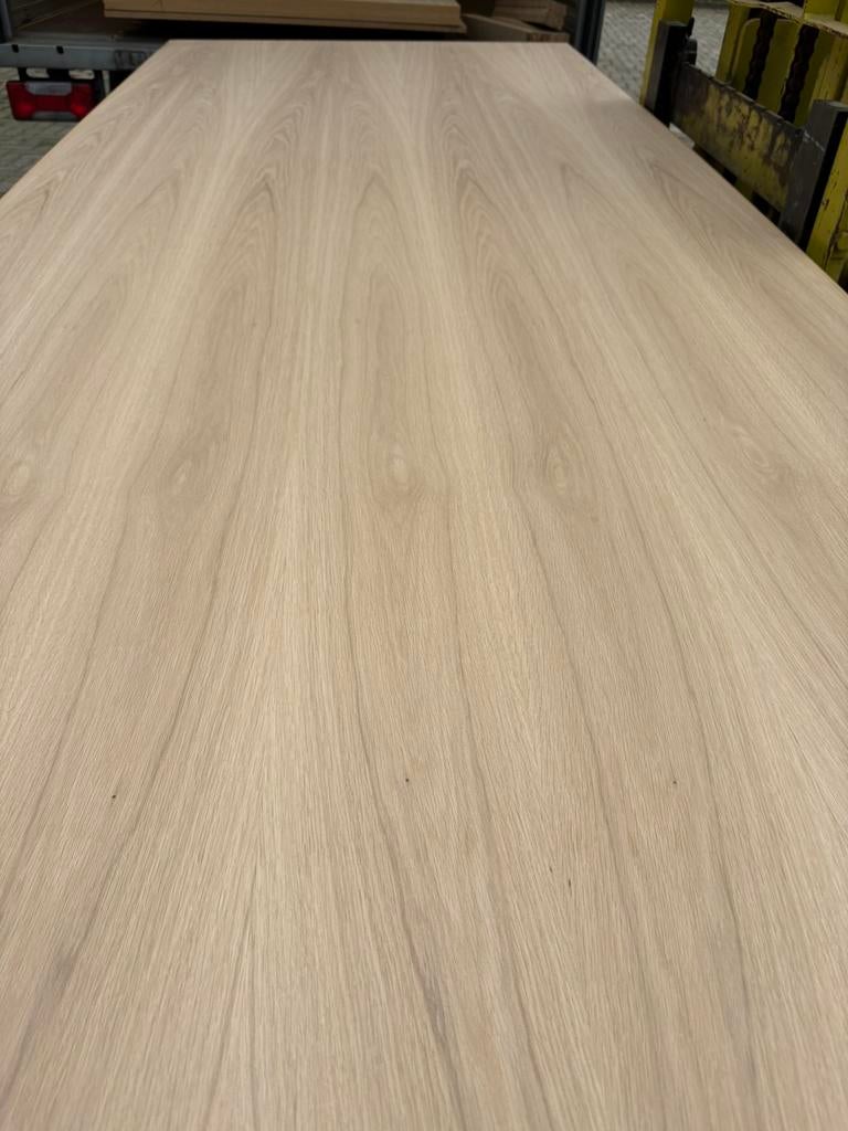 Mdf 19 mm met eiken fineer, Doe-het-zelf en Verbouw, Hout en Planken, Ophalen of Verzenden, Zo goed als nieuw