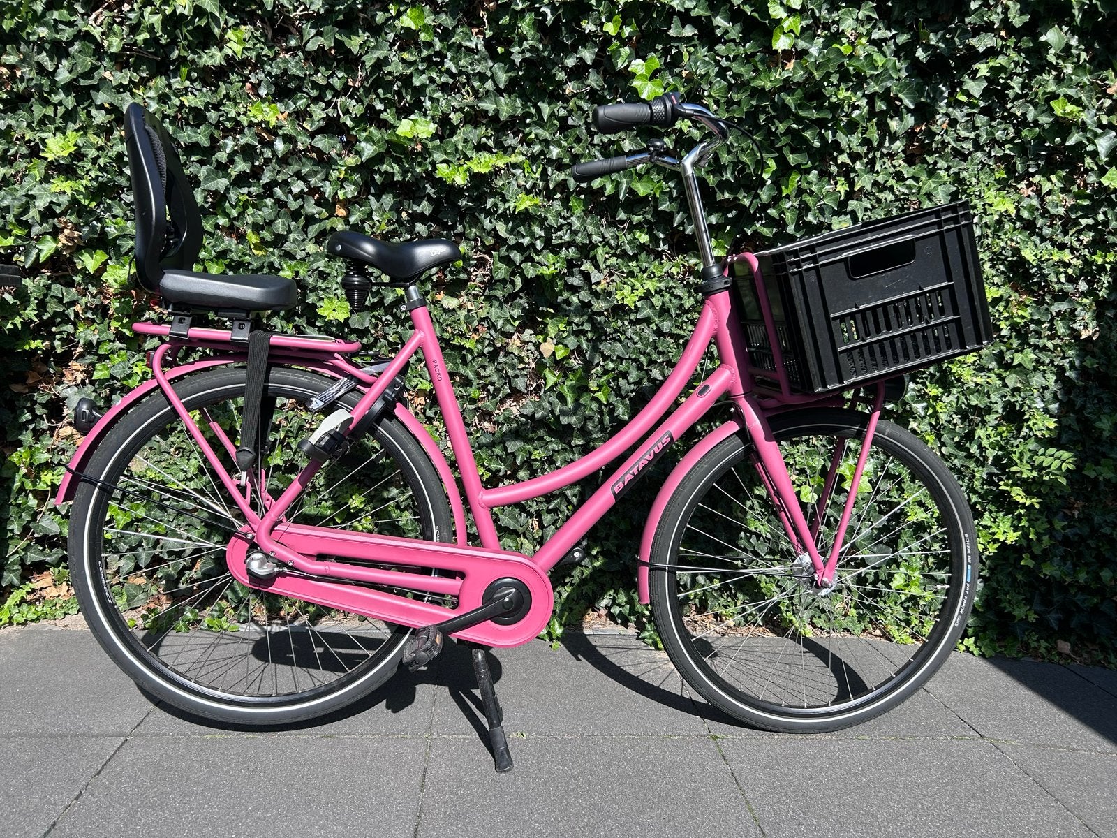 Batavus damesfiets 61 cm met krat en kinderzitje, Ophalen, Terugtraprem, Gebruikt, Versnellingen
