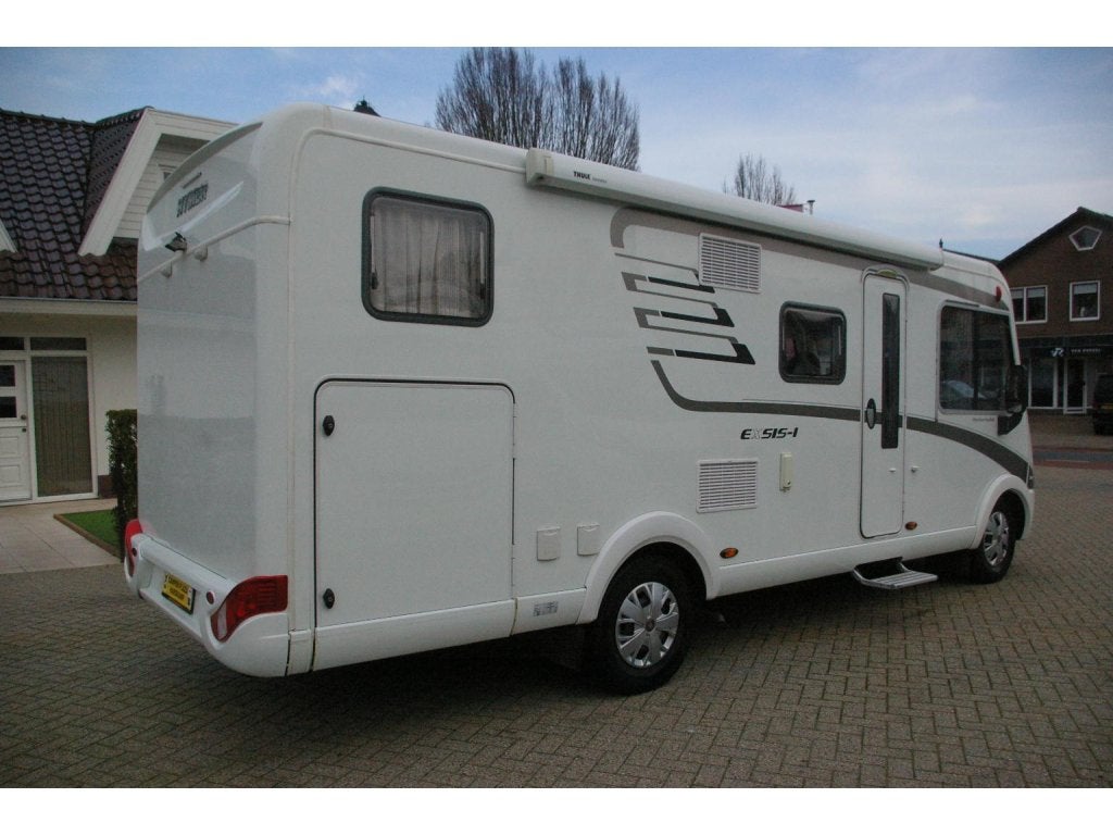 Hymer Exis-i 588 Automaat, Enkele bedden, Hefbed., Ringverwarming, Fiat, Airbags, Bedrijf