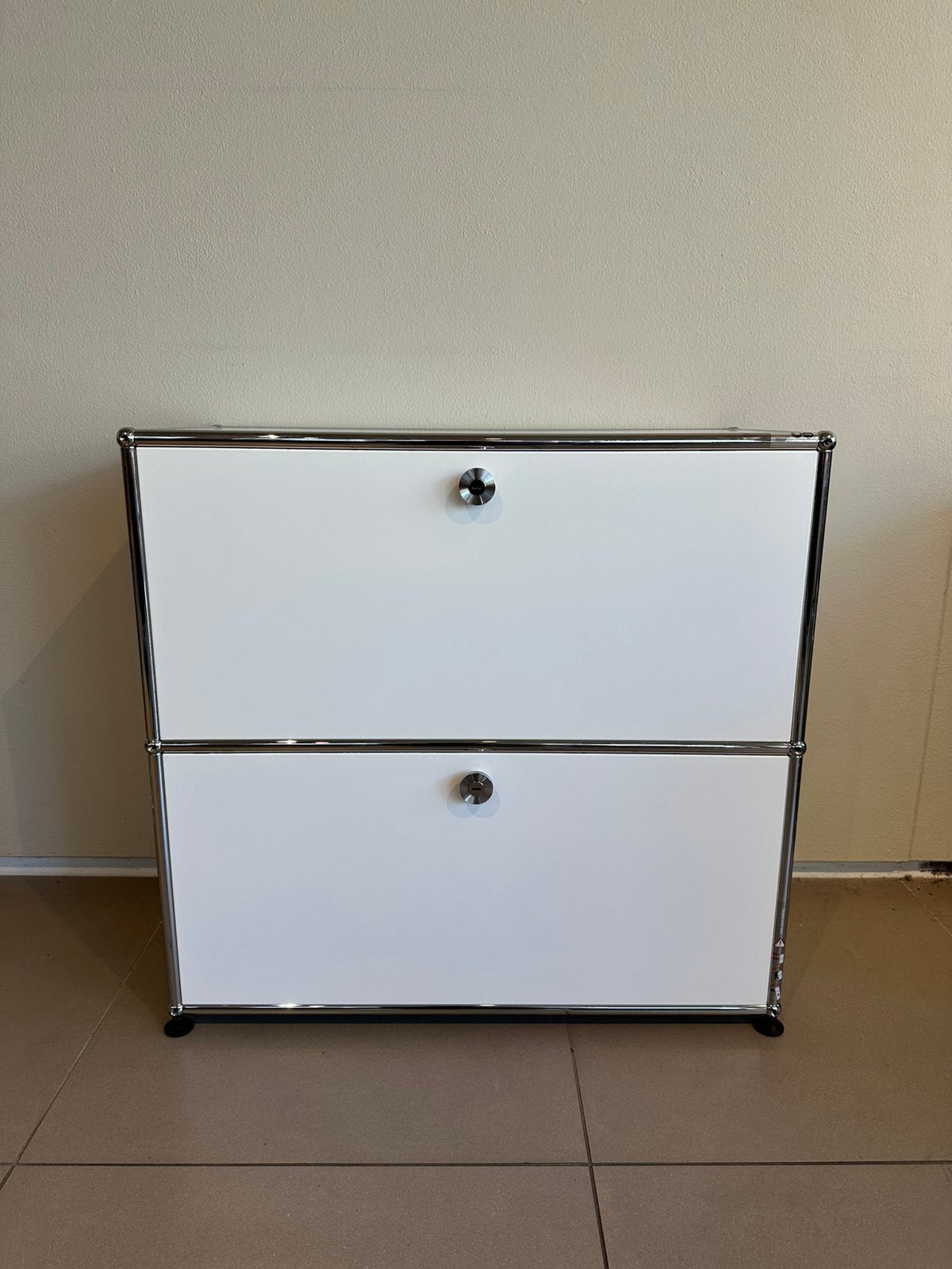 USM Dressoir, Ophalen of Verzenden, Zo goed als nieuw