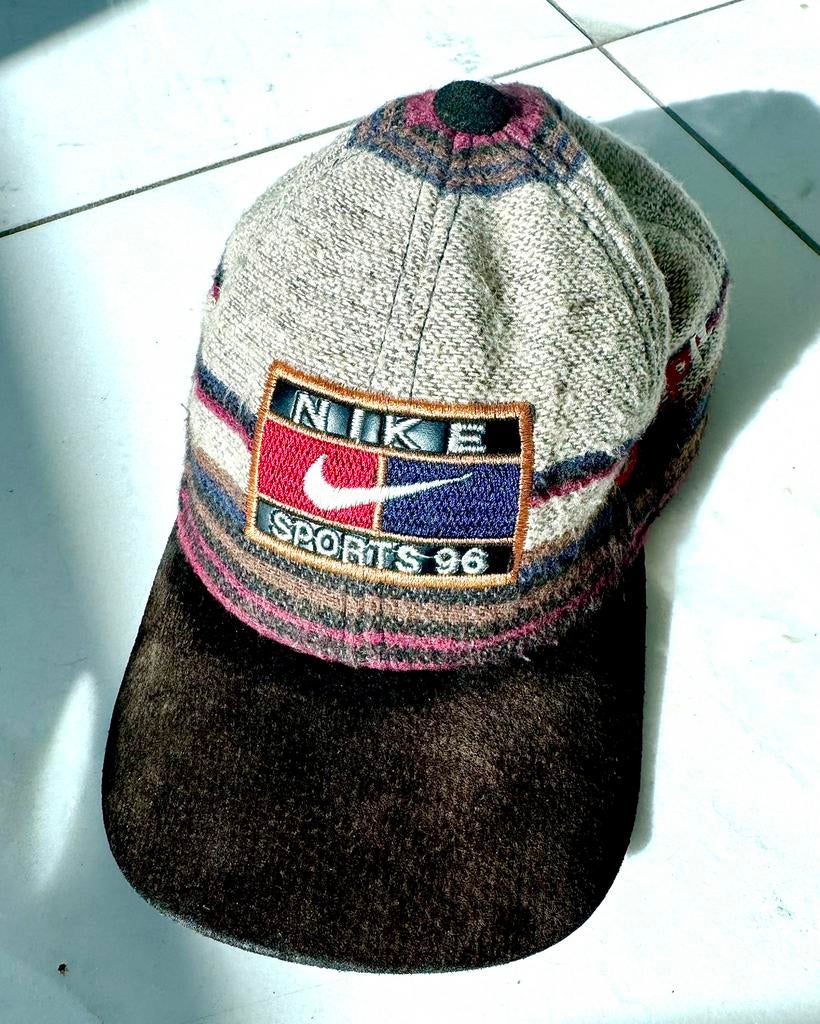 Nike cap 1996. Collecters item, Ophalen of Verzenden, Gedragen, One size fits all, Pet