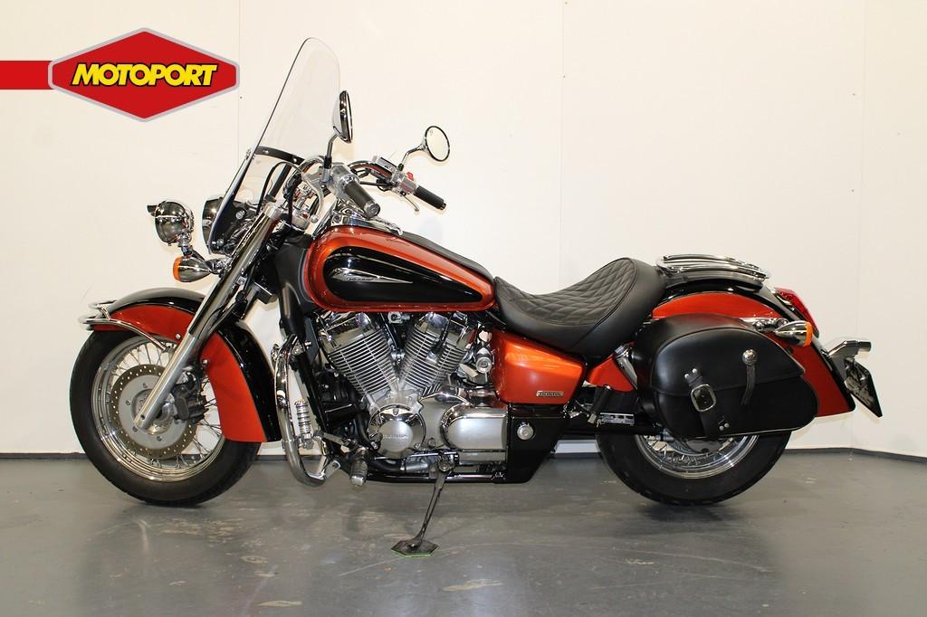 Honda VT 750 C Shadow (bj 2006), Chopper, Bedrijf, Mc.benelux@honda-eu.com, Honda Motor Europe Ltd. Belgian Branch