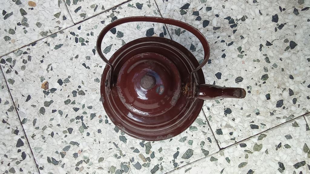 Vintage zakketeltje. €15., Antiek en Kunst, Antiek | Emaille, Ophalen of Verzenden