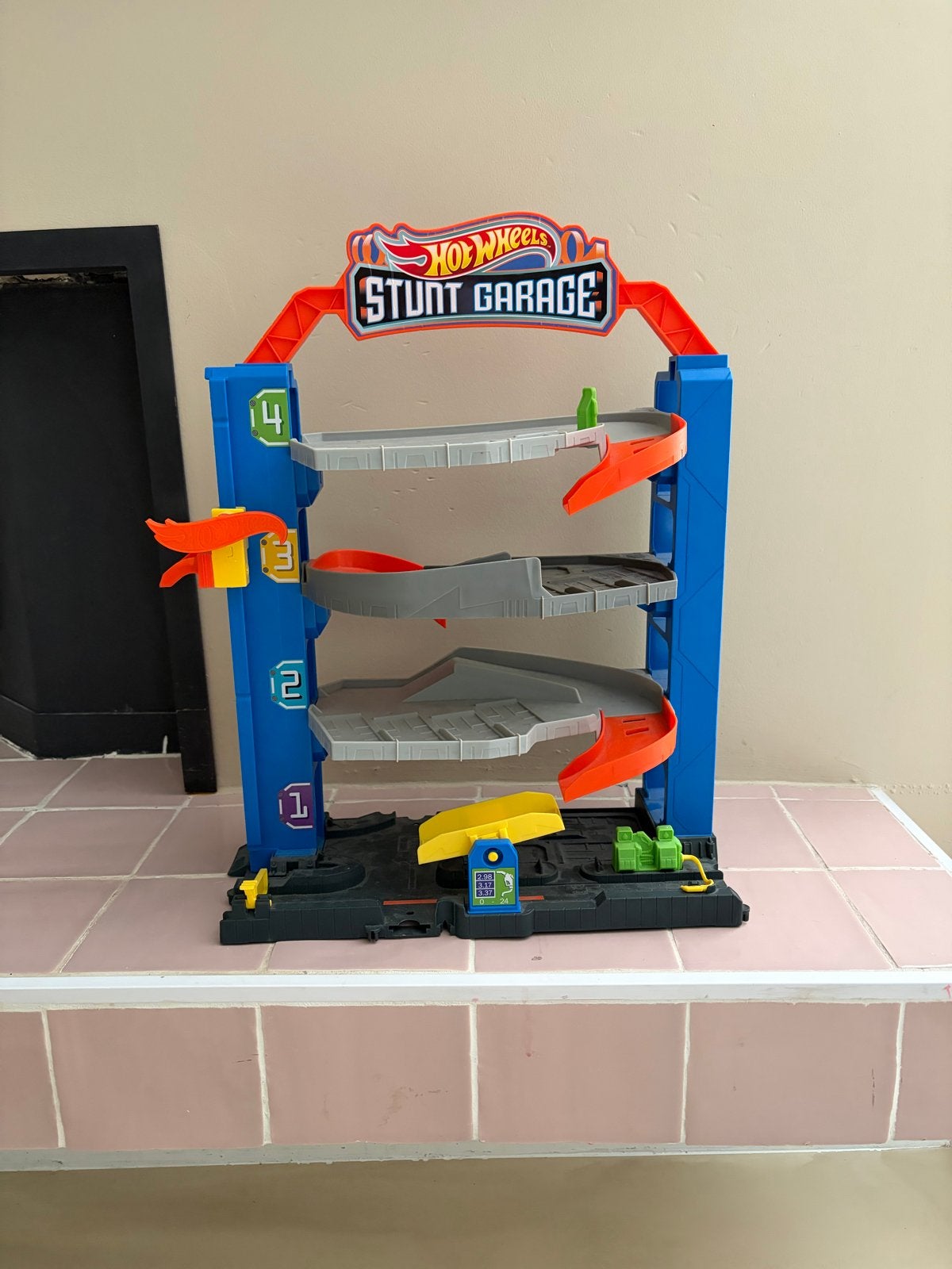 Hot Wheels Stunt Garage - Spectaculaire Stuntbaan, Ophalen, Gebruikt