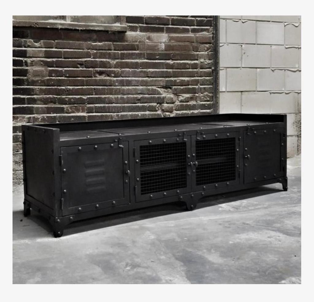 Tv kast, Ophalen