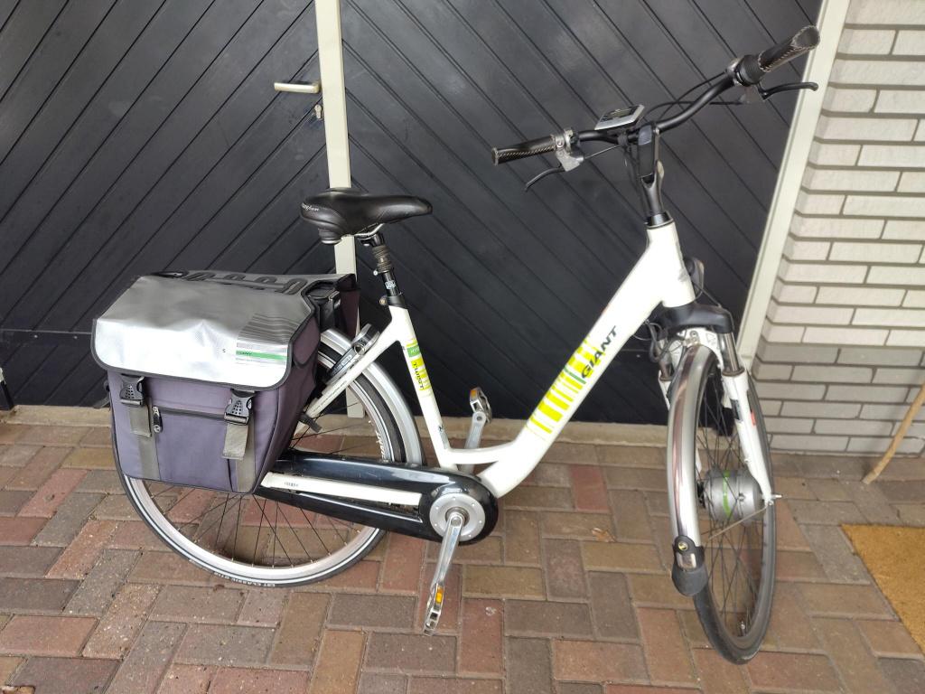 Giant damesfiets electrisch zonder accu, Fietsen en Brommers, Fietsen | Dames | Damesfietsen, Ophalen, Gebruikt, Overige merken