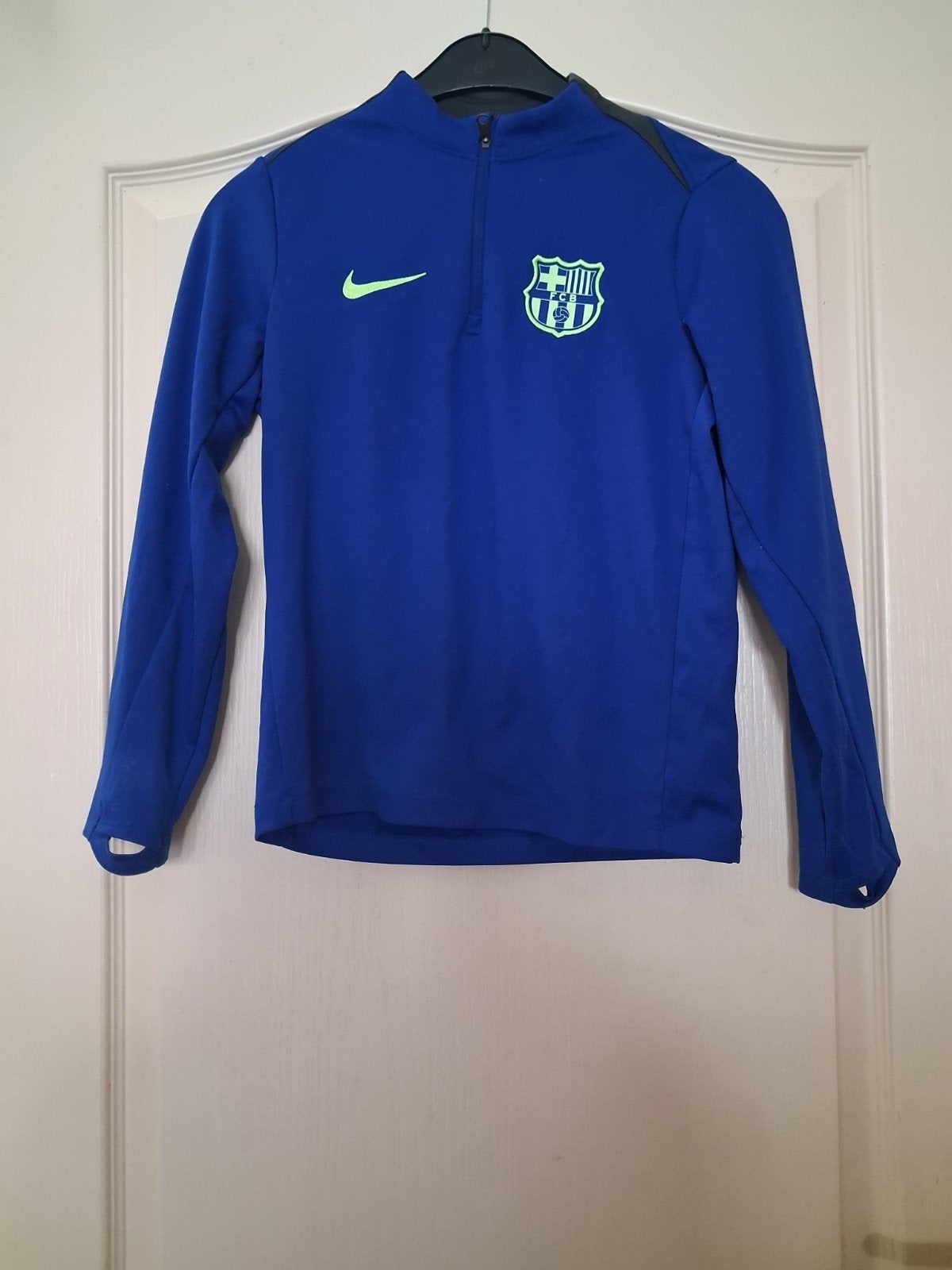 Nike FC Barcelona Dri-FIT trainingstrui (M 137-147cm), Ophalen of Verzenden, Zo goed als nieuw, Nike, Jongen of Meisje