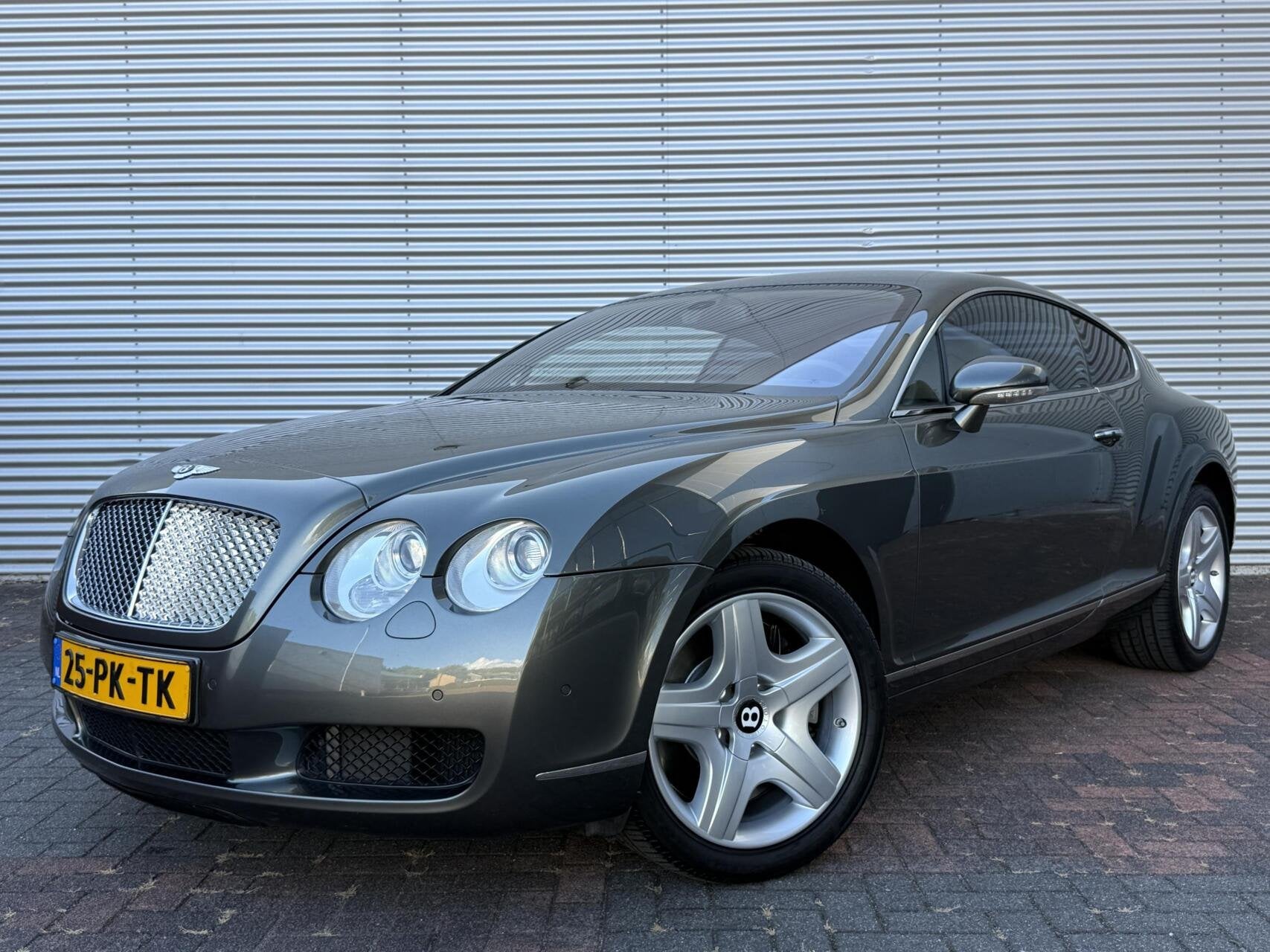 Bentley Continental GT 6.0 W12 Uniek Nederlandse Auto 110123, Auto's, Bentley, Automaat, Gebruikt, 12 cilinders, Bedrijf