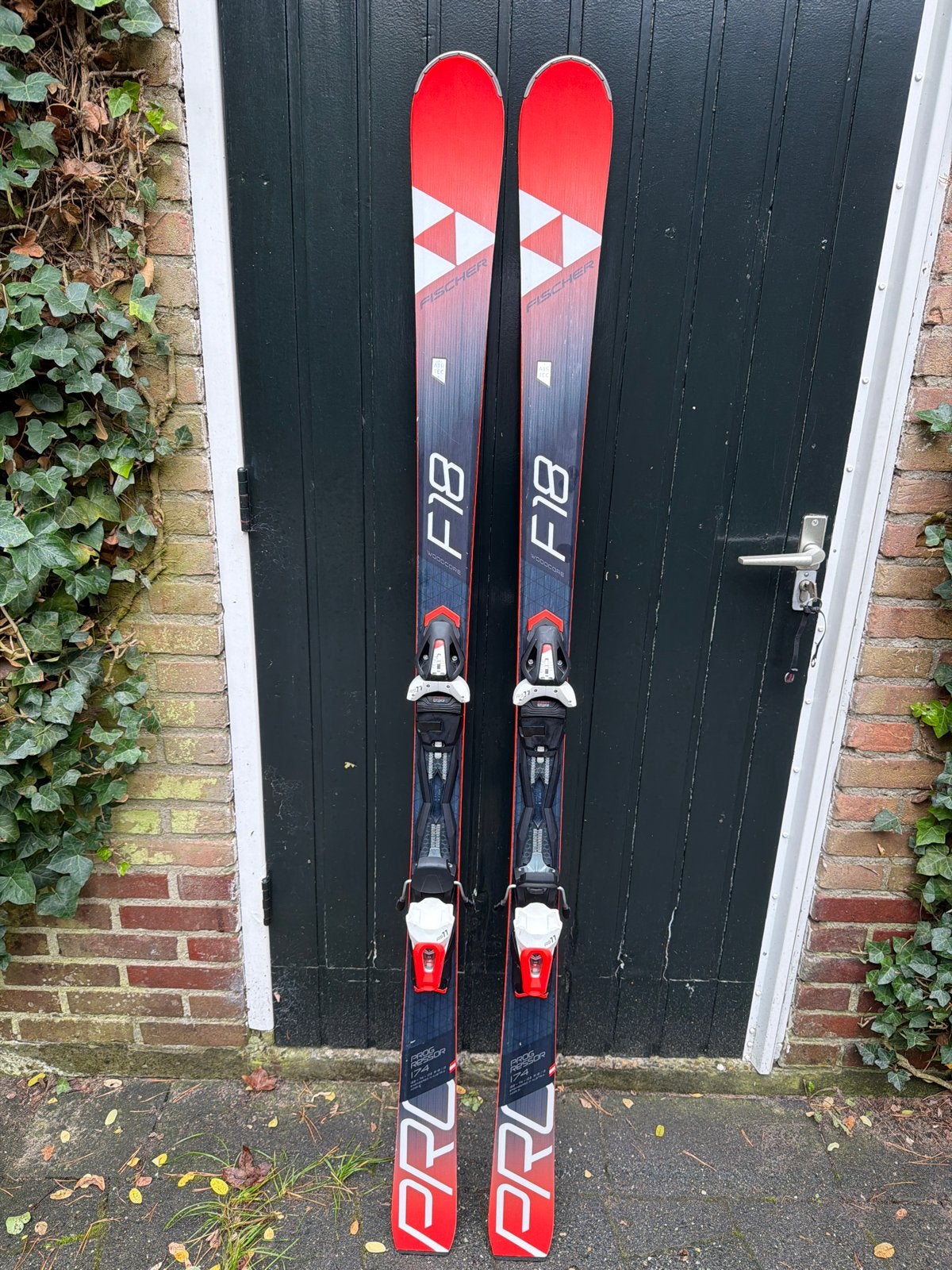 Fischer F18 Progressor Ski's 174 cm met RS11 bindingen, Ophalen, 160 tot 180 cm, Carve, Skiën