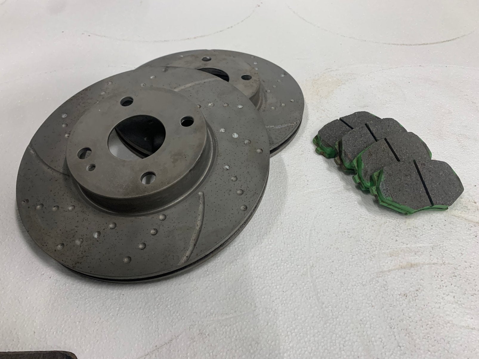 MX-5 set EBC Remschijven en blokken voorzijde - Greenstuff, Ophalen of Verzenden, Gebruikt, Mazda