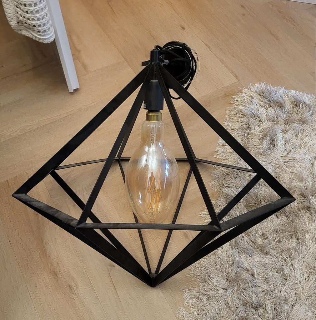 Design lamp industrieel diamant vorm, Huis en Inrichting, Lampen | Hanglampen, Ophalen, Zo goed als nieuw, 50 tot 75 cm