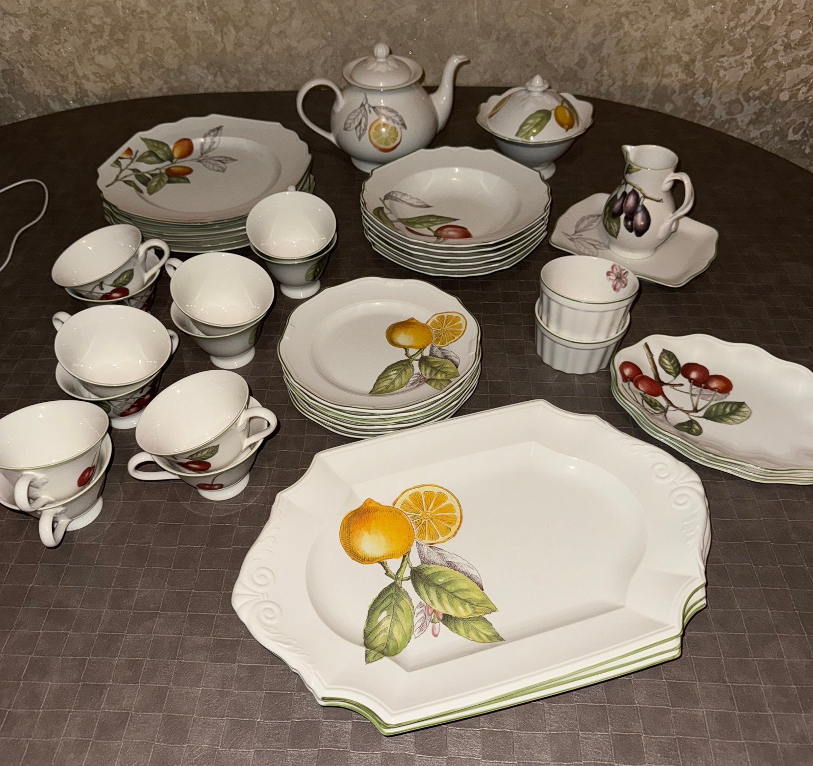 Villeroy boch cascara, Ophalen, Zo goed als nieuw, Porselein, Overige stijlen