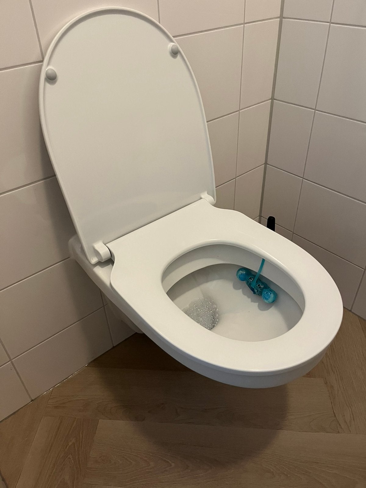Sanitair uit nieuwe huurwoning, Doe-het-zelf en Verbouw, Sanitair, Ophalen, Zo goed als nieuw, Douche