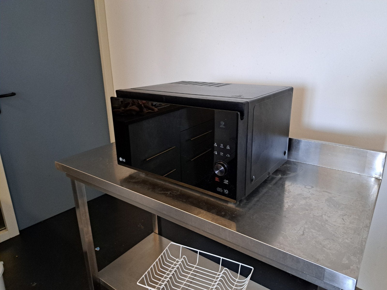 LG Combimagnetron MJ3965BPS - Zo goed als nieuw, Witgoed en Apparatuur, Magnetrons, Ophalen, Combimagnetron, Grill, Zo goed als nieuw