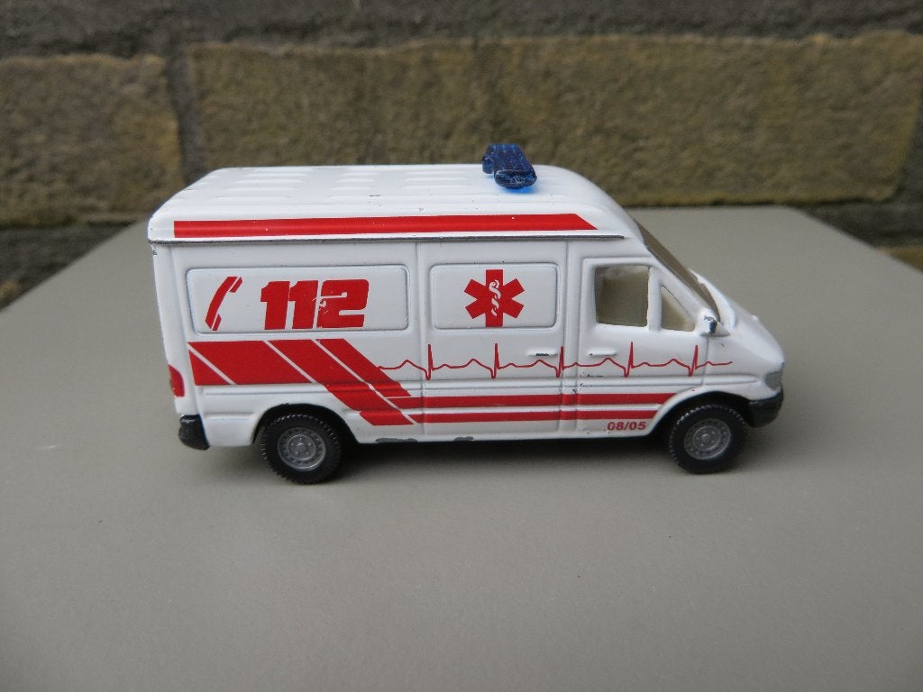 Siku 0804 Mercedes Sprinter Ambulance 112, Ophalen of Verzenden, Gebruikt, Auto