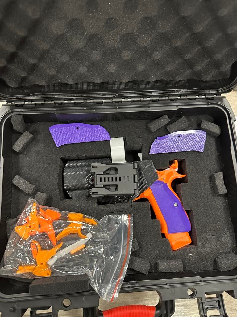 3D-geprinte speelgoedblaster met accessoires in de koffer, Ophalen of Verzenden, Gebruikt