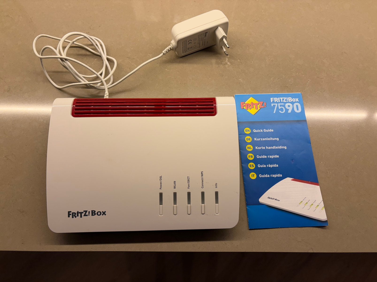 Fritzbox7590, Ophalen of Verzenden, Gebruikt, Router met modem