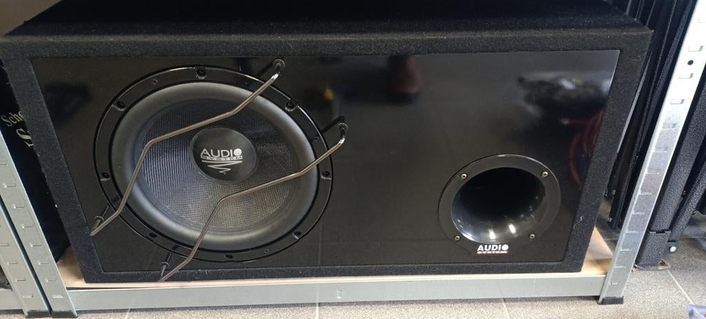 Subwoofer Audio System HX12 SQ BR bassreflex in nieuwstaat, Auto diversen, Autospeakers, Ophalen, Zo goed als nieuw