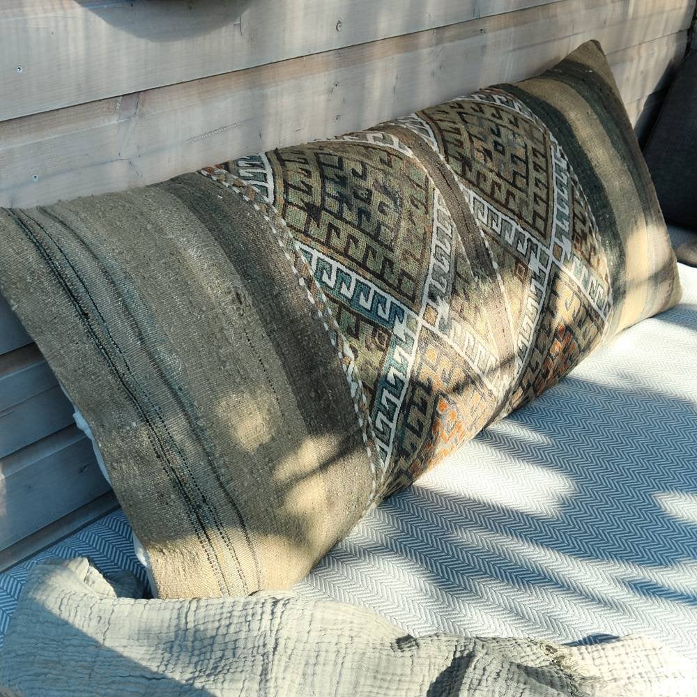 Oversized Kelimkussen Vintage Natuurlijke tinten Eyecatcher, Yazgibi, Handgemaakt, Nieuw, Sierkussen