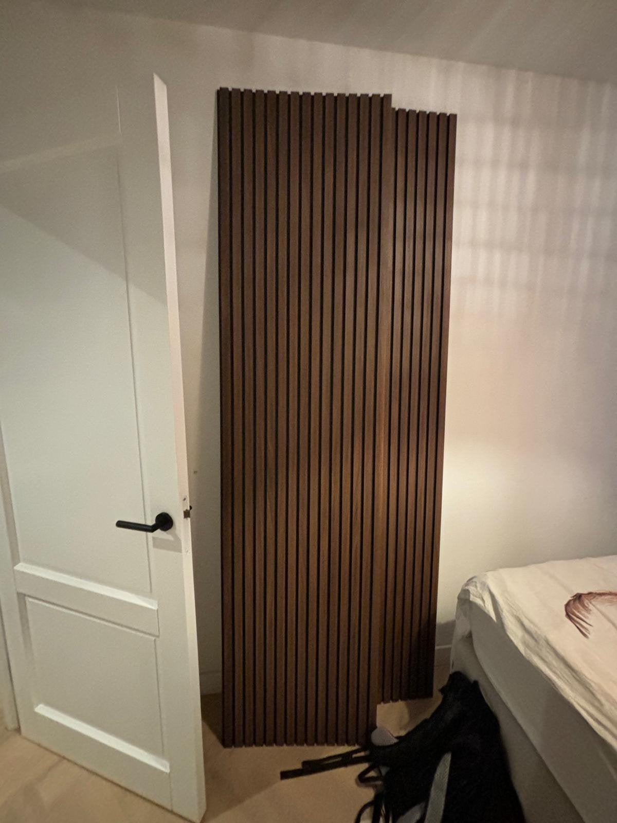 wand paneel  WALNOOT HOUT 240CM X 60CM  ÉCHT HOUTFINEER, Ophalen, Zo goed als nieuw