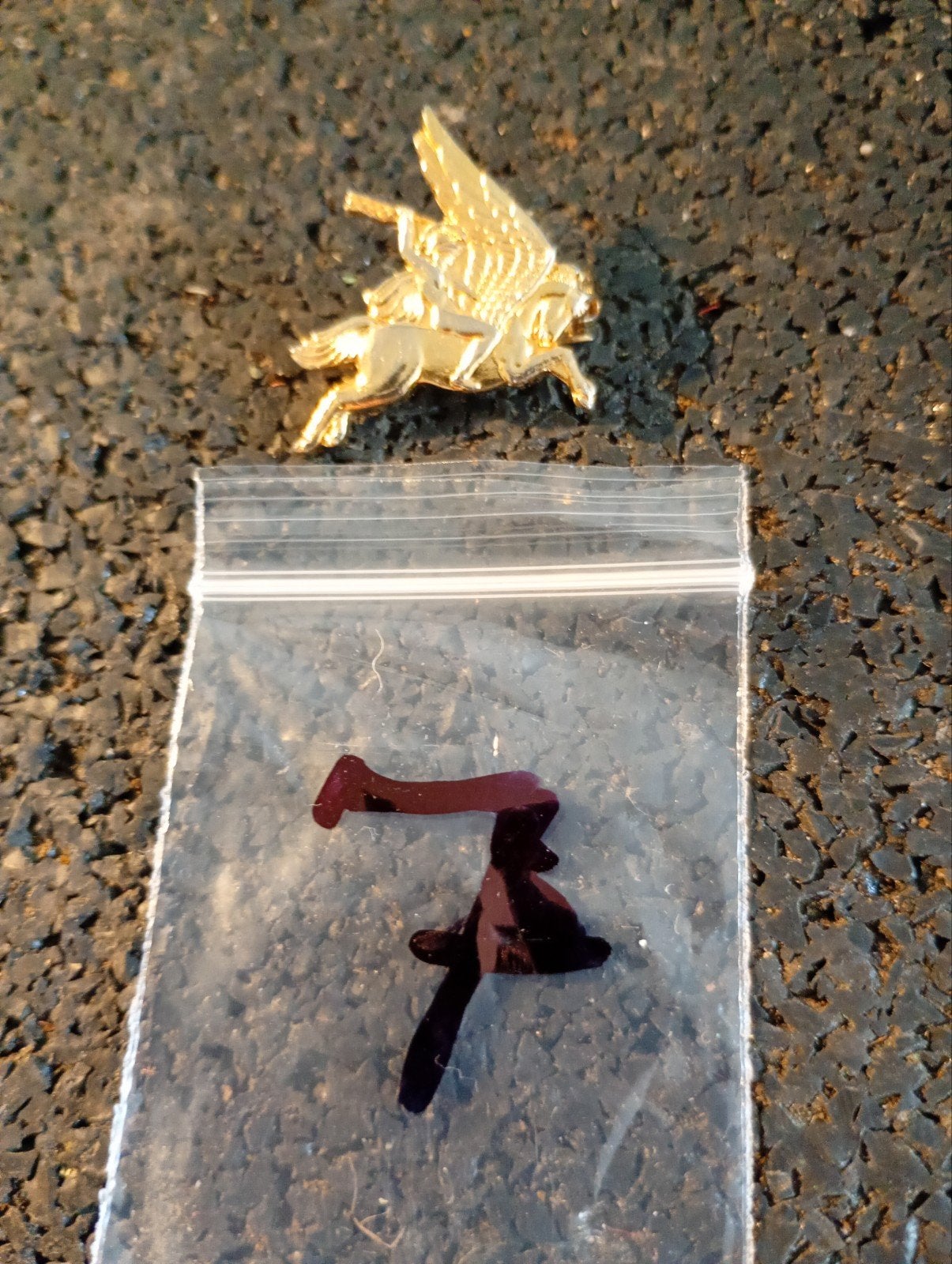 Airborne Speldje - Gouden Pegasus, Ophalen of Verzenden, Zo goed als nieuw, Overige onderwerpen, Speldje of Pin