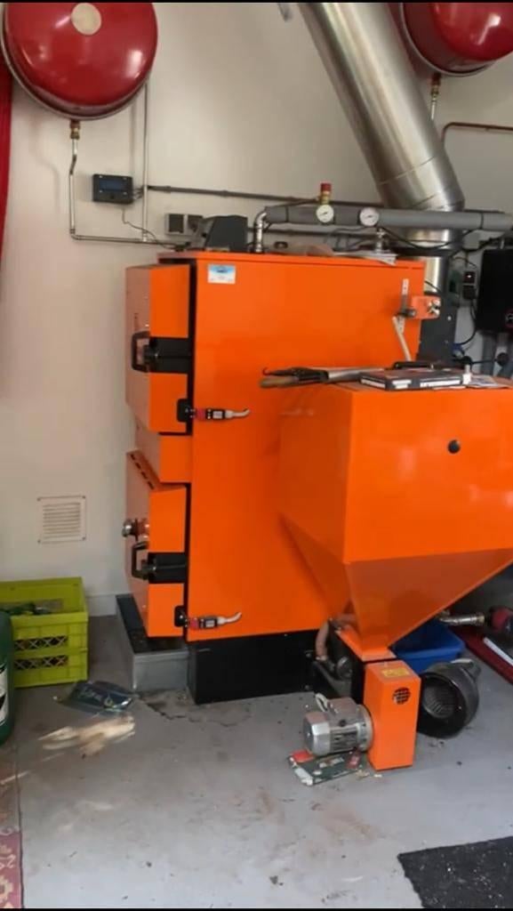 Pellet/hout kachel 60KW voor cv-installatie, Ophalen, 30 tot 80 cm, Kachel, Minder dan 60 cm