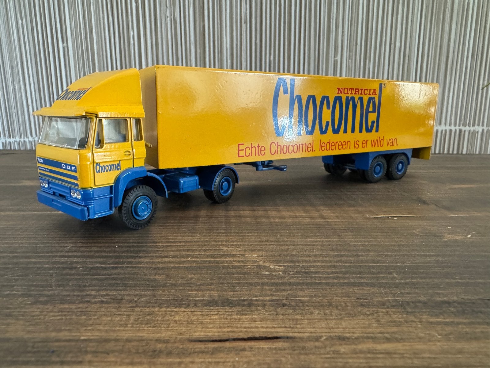 Lion CAR No 36 Chocomel DAF vrachtwagen Made in Holland, Ophalen of Verzenden, Gebruikt, Bus of Vrachtwagen