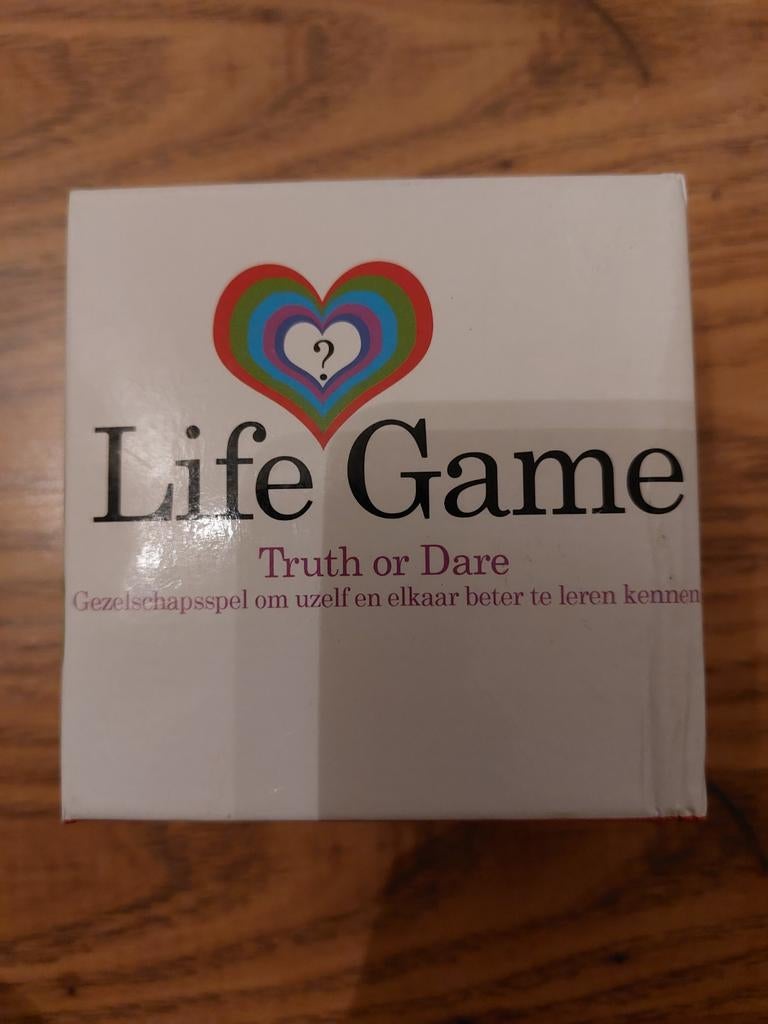 Life Game - Truth or Dare, Hobby en Vrije tijd, Gezelschapsspellen | Bordspellen, Onbekend, Vijf spelers of meer, Ophalen of Verzenden