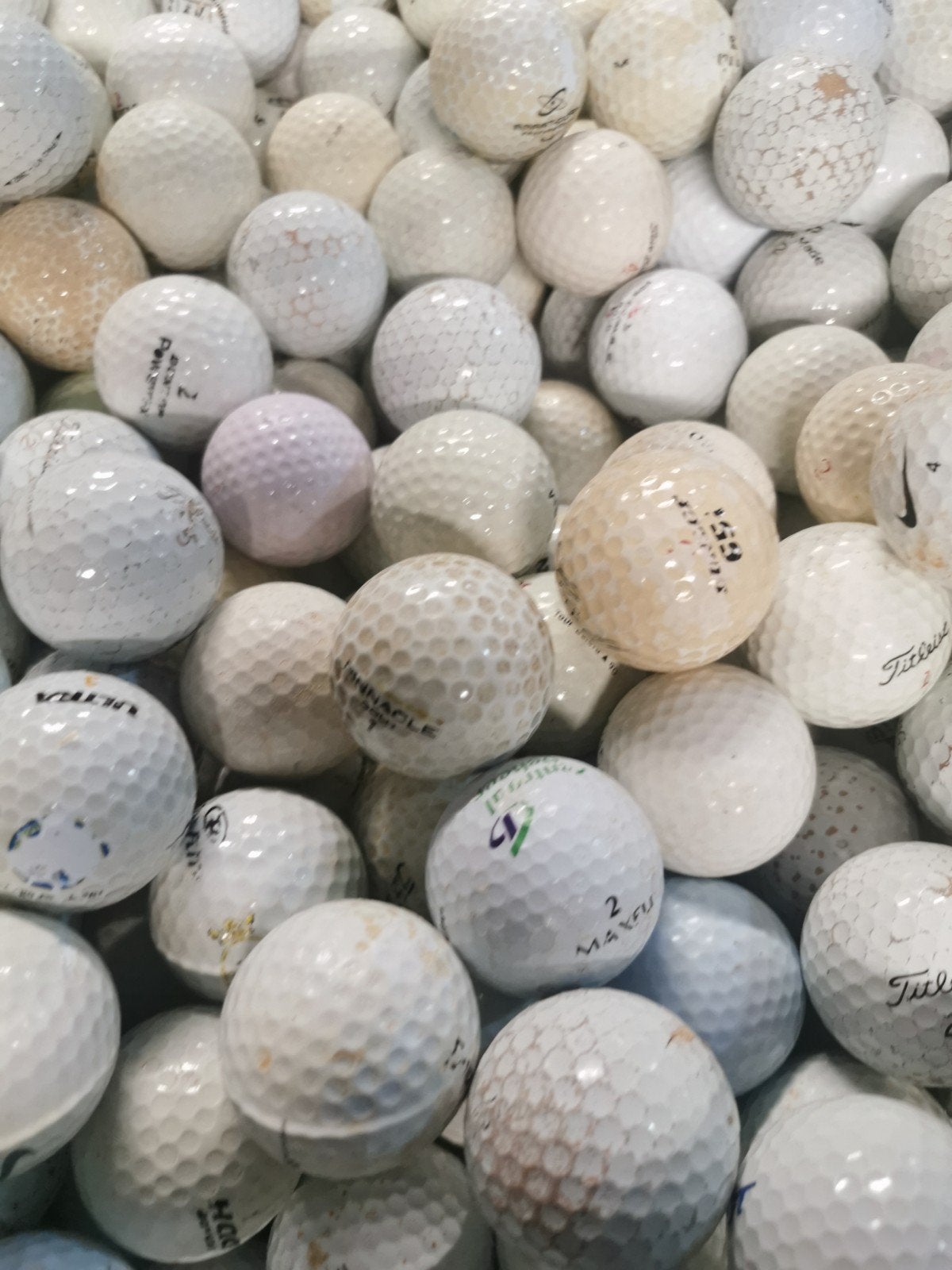 golfballen mix 200, Sport en Fitness, Ophalen of Verzenden, Bal(len)
