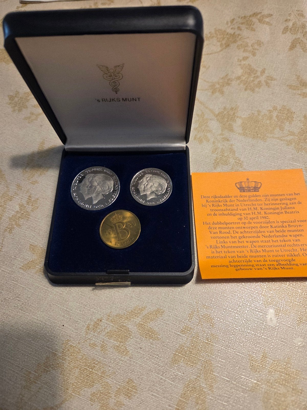 Rijksdaalder en Gulden 1980 Beatrix inhuldiging, Ophalen of Verzenden, Koningin Juliana