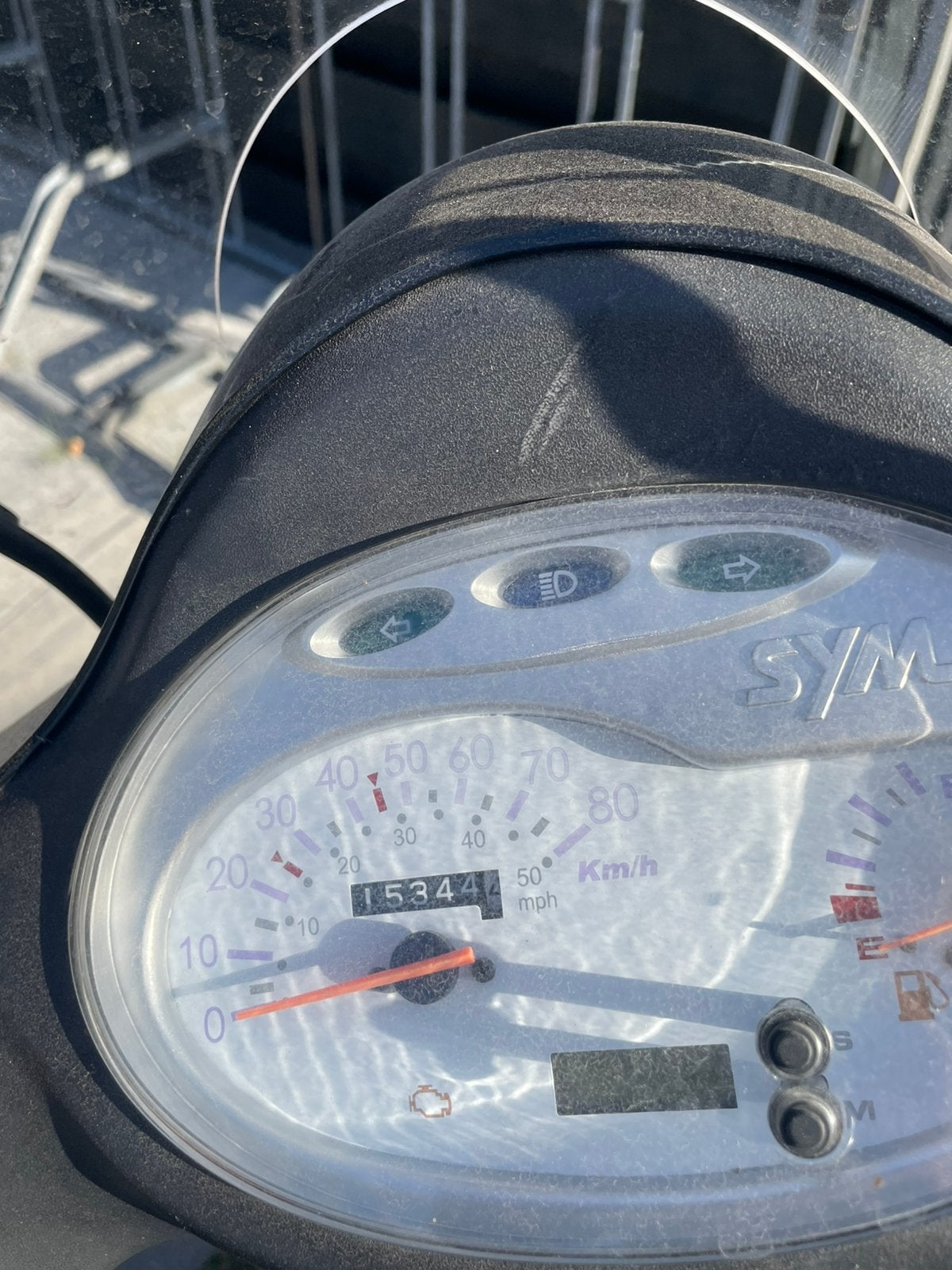 Scooter snor, Ophalen, Zo goed als nieuw, Benzine, Fiddle
