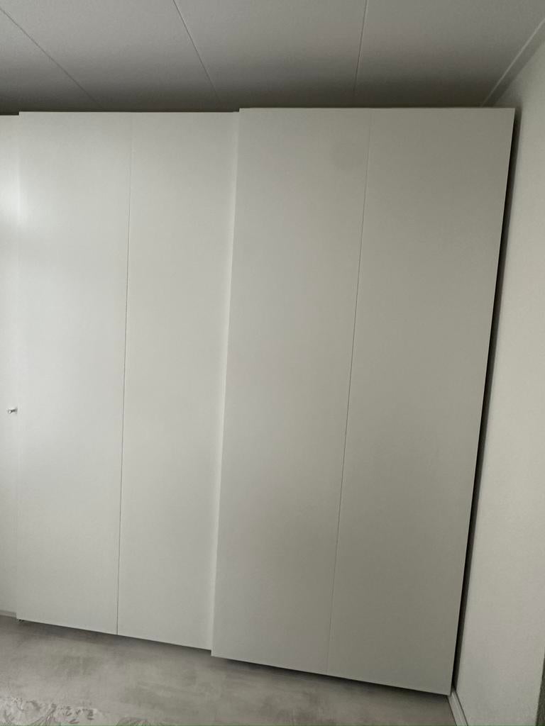 Ikea schuiddeurkast, Ophalen, 50 tot 100 cm, Zo goed als nieuw, Minder dan 100 cm