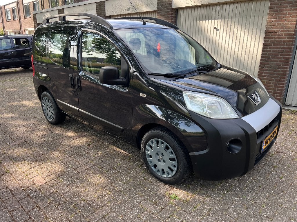 Peugeot Bipper 1.4 Airco APK 05-2027 Nieuwe Distributie, Voorwielaandrijving, 400 kg, Zwart, Origineel Nederlands