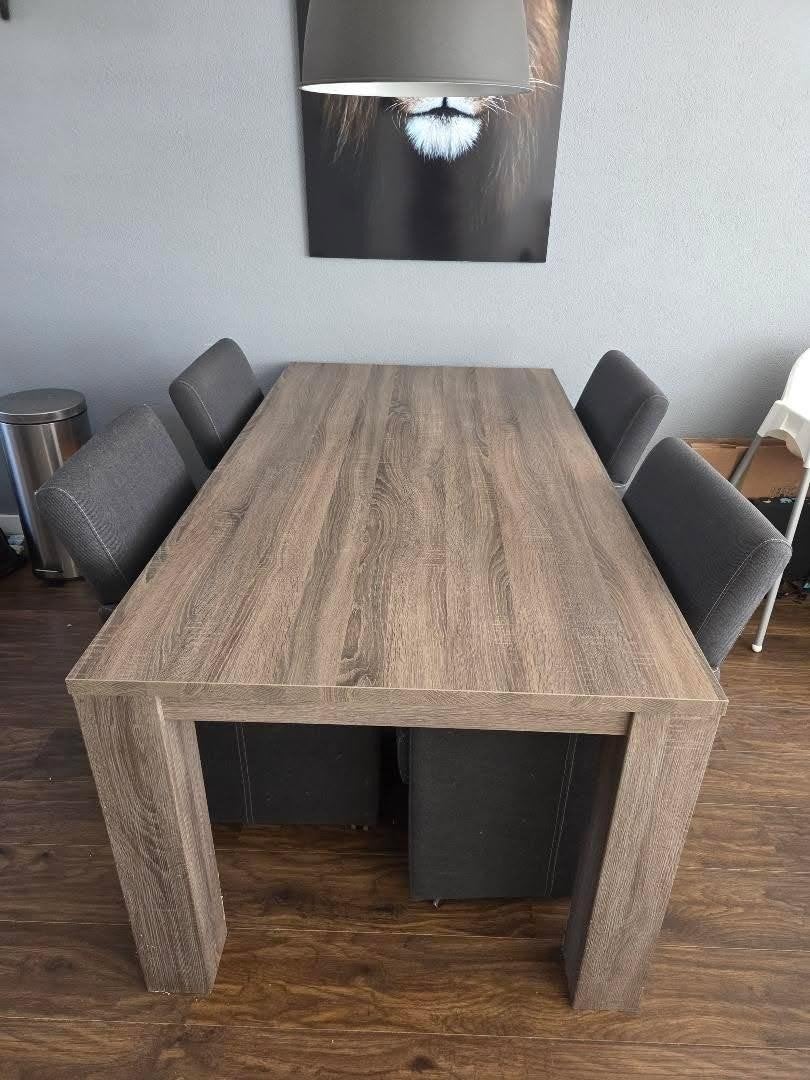Eettafel met 4 stoelen - Hout en stof, Huis en Inrichting, Tafels | Eettafels, Ophalen, Gebruikt, Overige materialen, 50 tot 100 cm