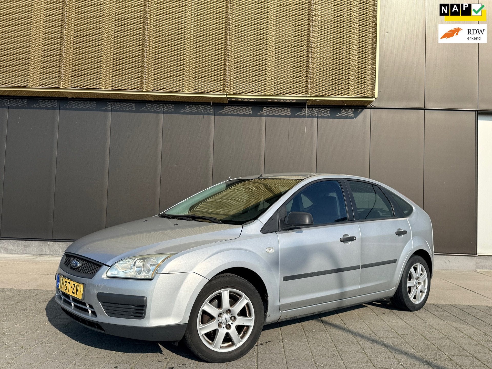 Ford Focus 1.6-16V Champion | Airco | Distri vv | Koppeling, Auto's, 1596 cc, Gebruikt, 4 cilinders, 620 kg