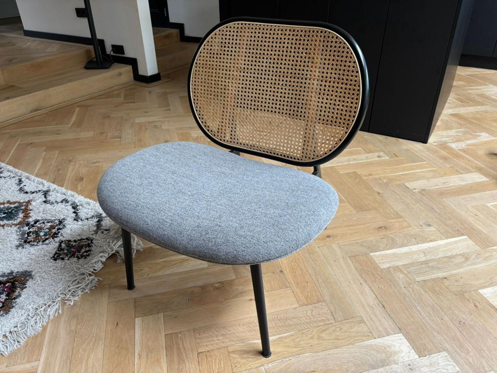 Fauteuil - top staat (Zuiver spike fauteuil bouclé), Huis en Inrichting, Fauteuils, Zo goed als nieuw, 50 tot 75 cm, 75 tot 100 cm