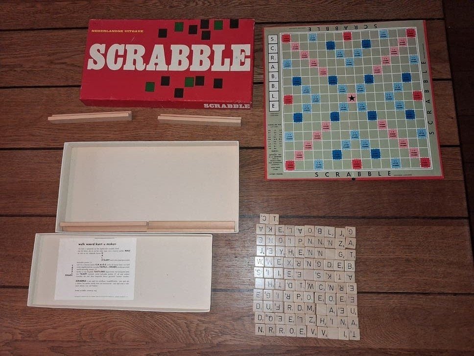 Scrabble Bordspel - Klassiek Woordspel hout vintage, Een of twee spelers, Ophalen of Verzenden, Gebruikt, J.W. Spear & Sons