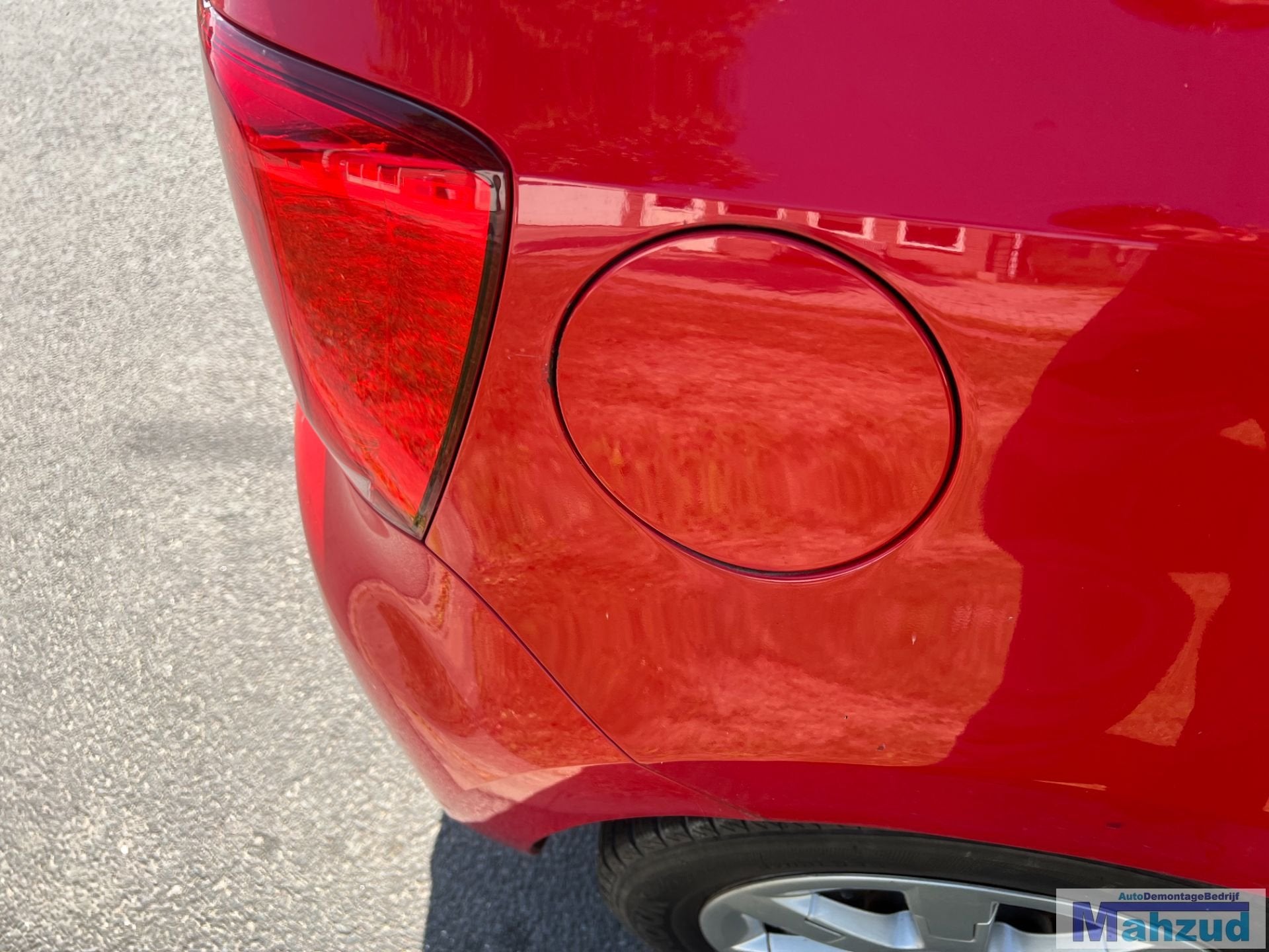 VW POLO 6R Rood LP3G tankklep 2009-2016, Gebruikt, Volkswagen, Volkswagen AG, Berliner Ring 2
38440  Wolfsburg, DE