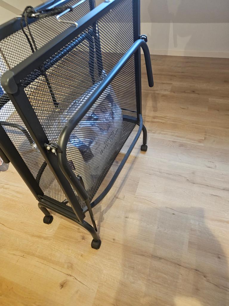 Degelijk metalen eenpersoonsbed, 90 cm, Eenpersoons, Ophalen of Verzenden, Zo goed als nieuw