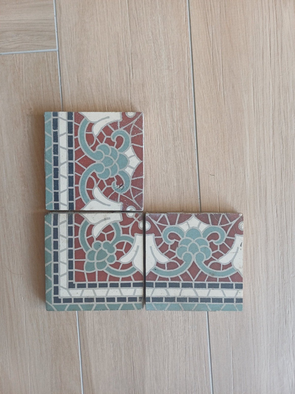 Portugese vloertegels 95 stuks 14,5x14,5 cm tegeltjes, Doe-het-zelf en Verbouw, Ophalen, Keramiek, Minder dan 20 cm, Minder dan 5 m²