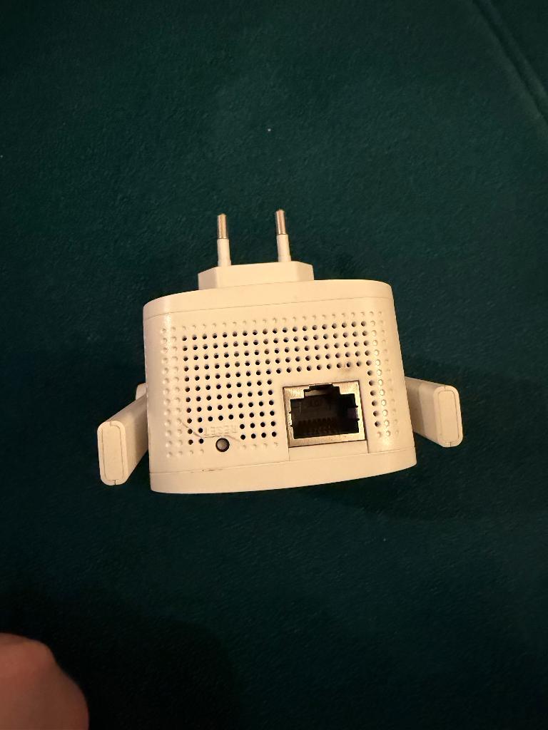 TP-Link RE305 AC1200 Wi-Fi Range Extender, Computers en Software, WiFi-versterkers, Ophalen, Zo goed als nieuw, Tp link, deco, wifi 6, x50, x60, xe75