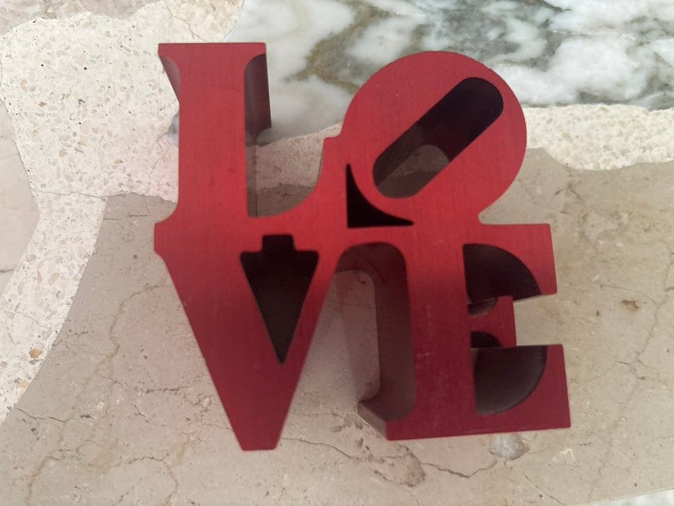 Robert Indiana LOVE sculptuur, rood, 1970, Minder dan 20 cm, Rood, Ophalen of Verzenden, Beeld